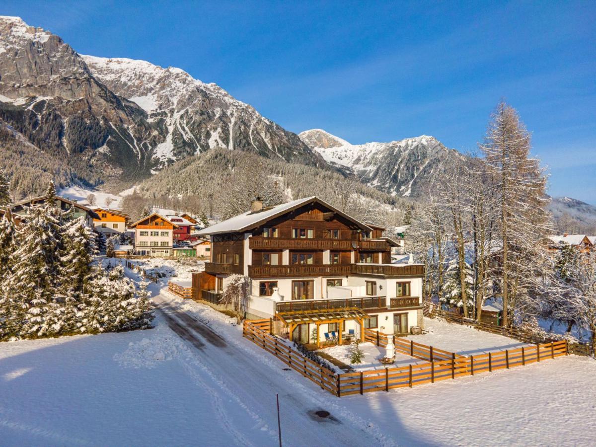 Bergidyll Top 1 Gartenwohnung Ramsau am Dachstein Esterno foto